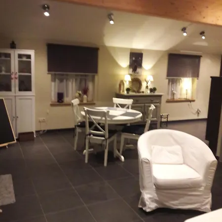 Les Champs Aux Boules Ambiance Tres Cosy شقة