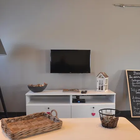 Les Champs Aux Boules Ambiance Tres Cosy * Herbeumont